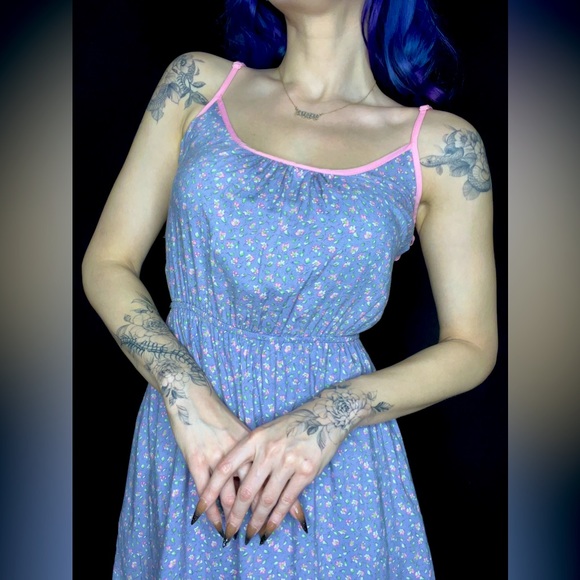 Pastel Purple Floral Dress - Picture 1 of 5